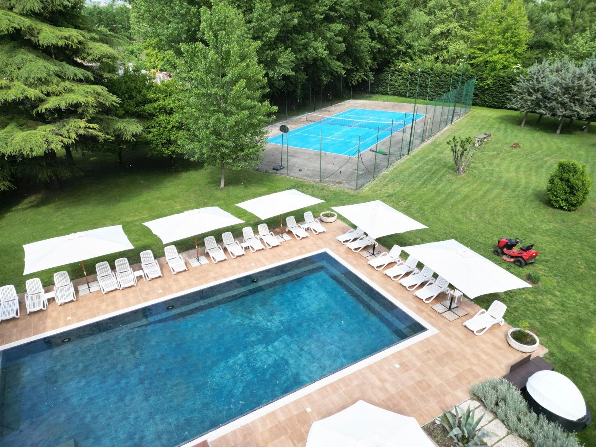 Villa Vitti'S - Verona Est 산 마르티노 부온 알베르고 외부 사진